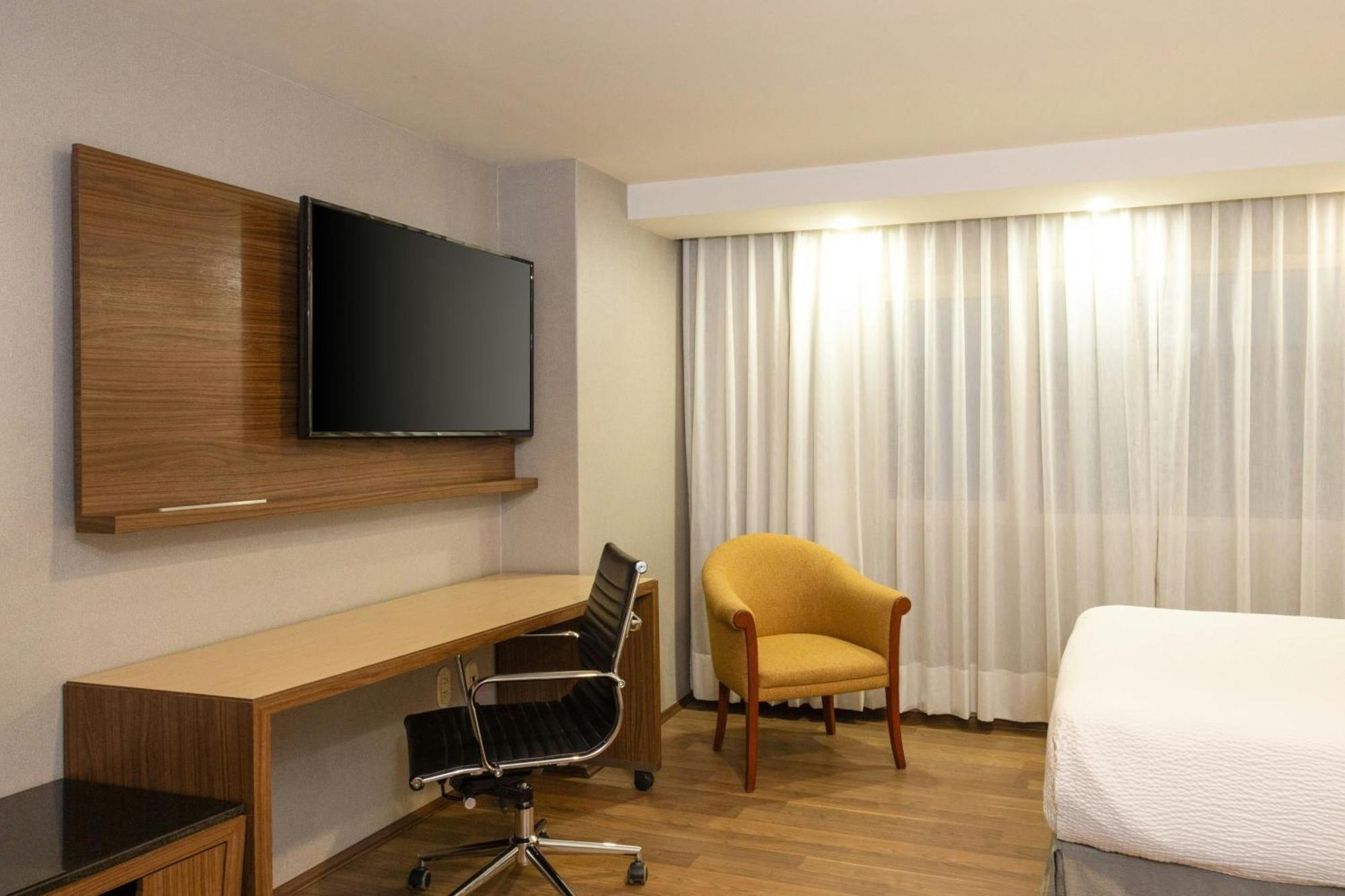 Courtyard By Marriott Mexico City Revolucion Cidade do México Exterior foto
