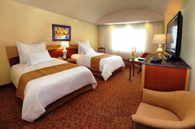 Courtyard By Marriott Mexico City Revolucion Cidade do México Quarto foto